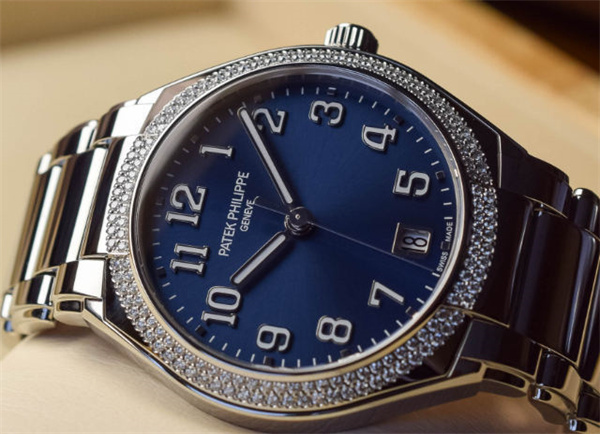 百达翡丽手表表壳有划痕应该咋办（图）