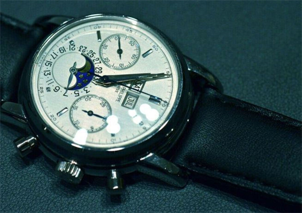 百达翡丽机芯里面有划痕解决技巧大全（图）